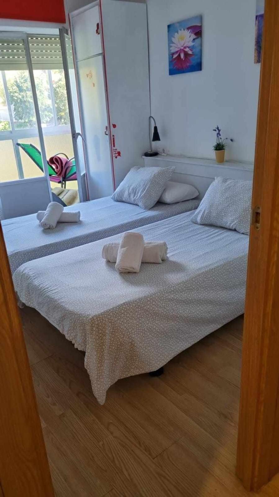 Piso Rio Nervion 15 Minutos Bilbao Apartment Ugao-Miraballes ภายนอก รูปภาพ